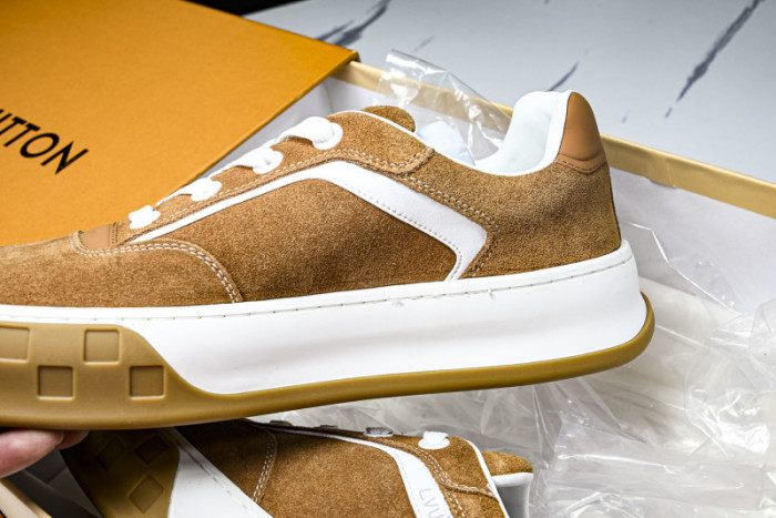 LV SNEAKER FOR-LV400