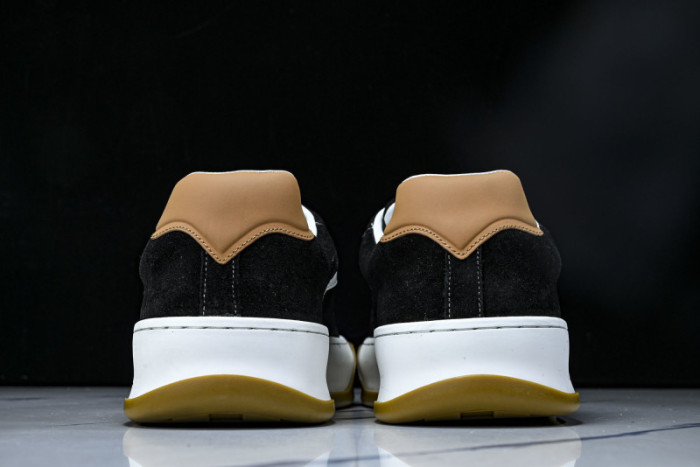 LV SNEAKER FOR-LV402