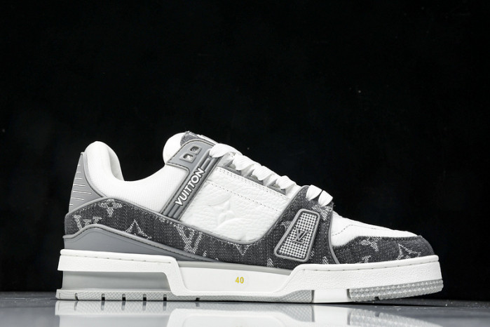 LV SNEAKER LOW FOR-LV138