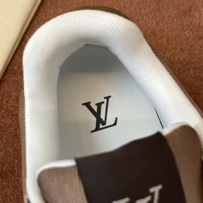 LV SNEAKER FOR-LV410