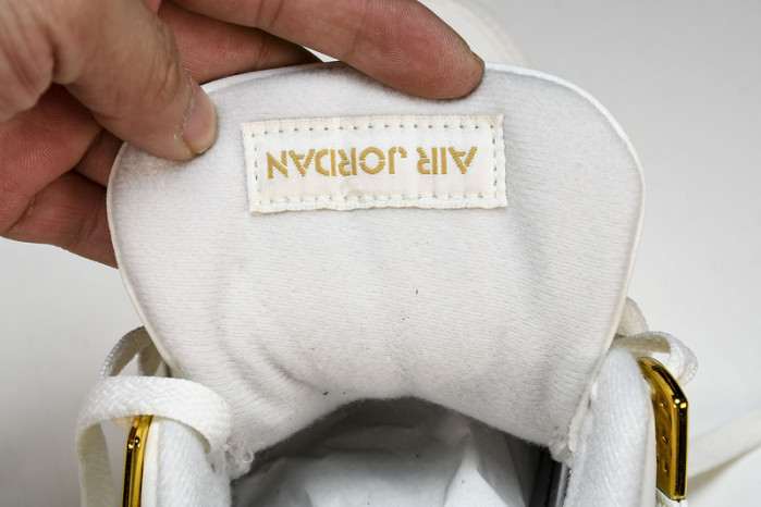 WMNS Air Jordan4 Retro AQ9129-170