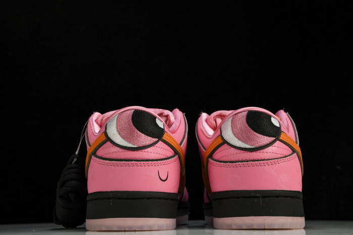 The Powerpuff Girls x Nike SB Dunk Low “Blossom”  FD2631-600