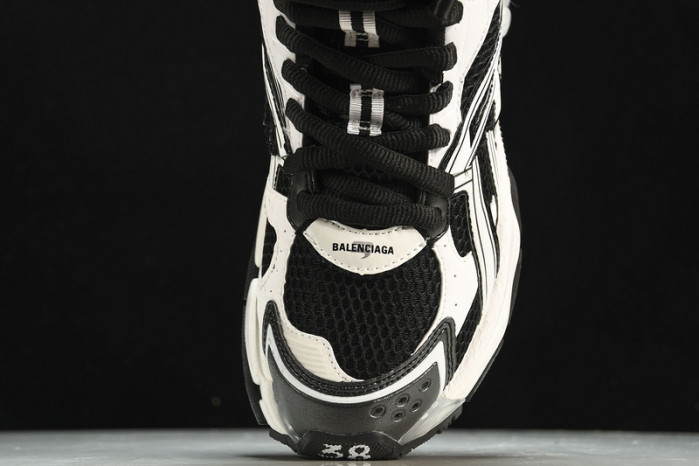 BLCG Runner 7.0  W3RH2-9010