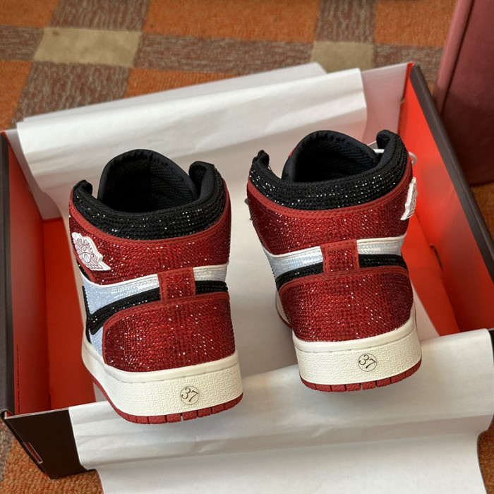 AIR JORDAN 1 RETRO  AJ-10