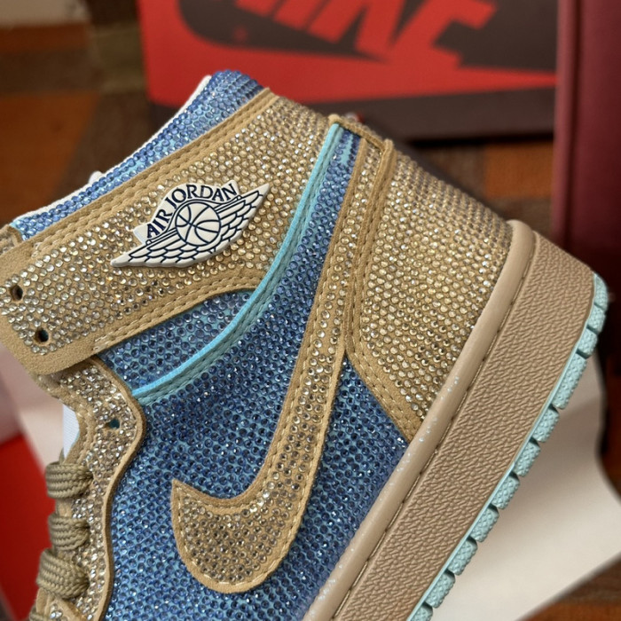 AIR JORDAN 1 RETRO AJ-12