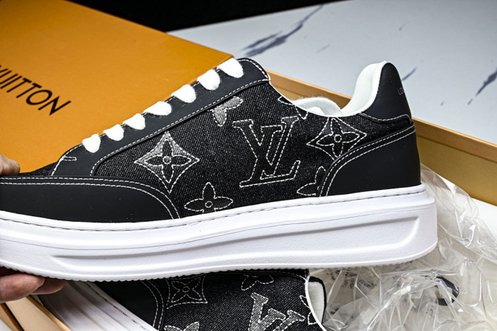 LV SNEAKER FOR-LV452