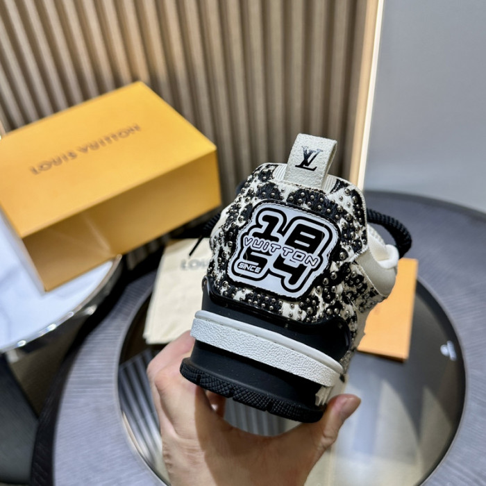 LV SNEAKER LOW FOR-LV182