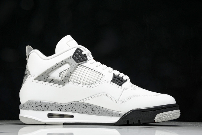 Air Jordan 4  “White Cement” （2025） FV5029-100