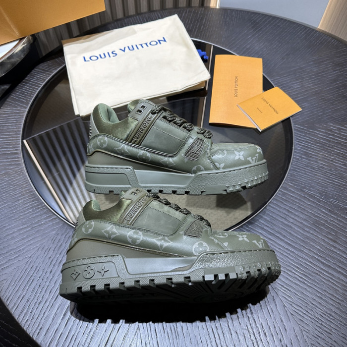 LV SNEAKER TRANIER MAXI FOR-LV272