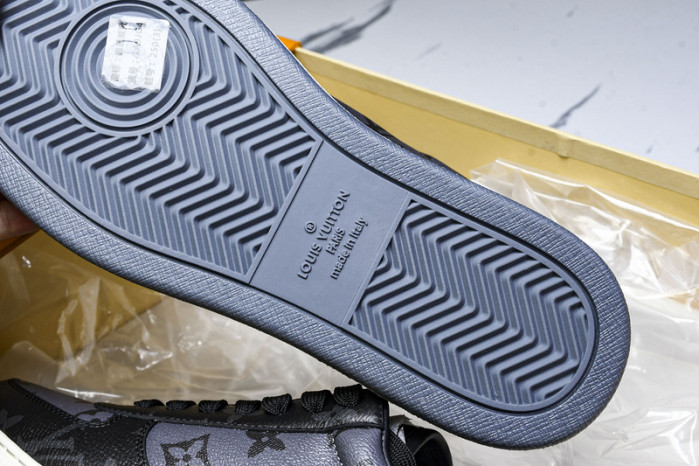 LV SNEAKER FOR-LV310