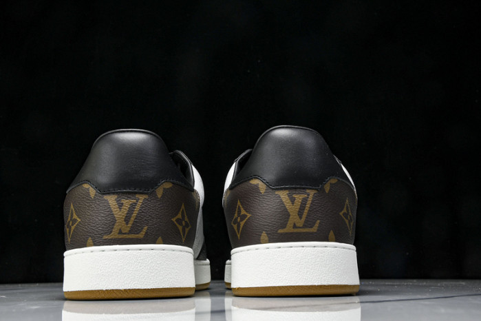 LV SNEAKER FOR-LV311