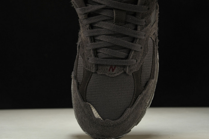 new Ba1an*e yeeshoes m2002rdb