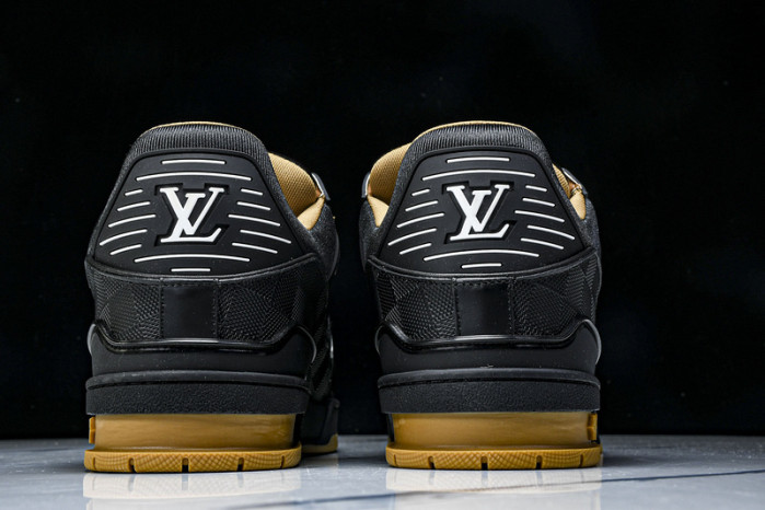 LV SNEAKER TRAINER FOR-LV305