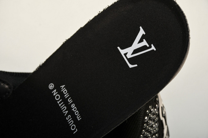 LV SNEAKER LOW FOR-LV31