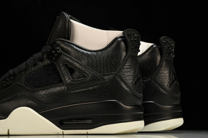 air jordan 4 preM1vm black  819139-010