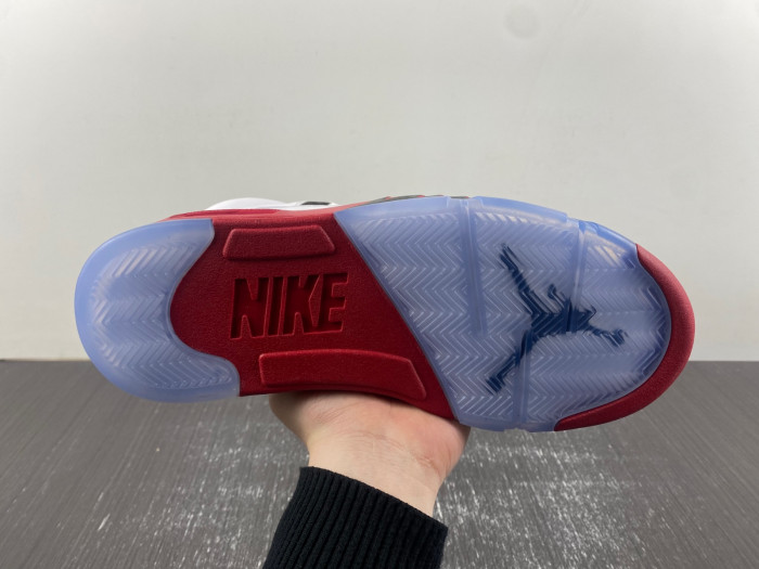 Air Jordan 5 “Fire Red”  136027-120