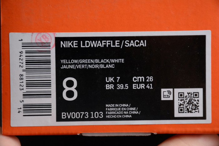 NIKE SACAI NIKE PEGASUS VAPORFLY SP BV0073-103