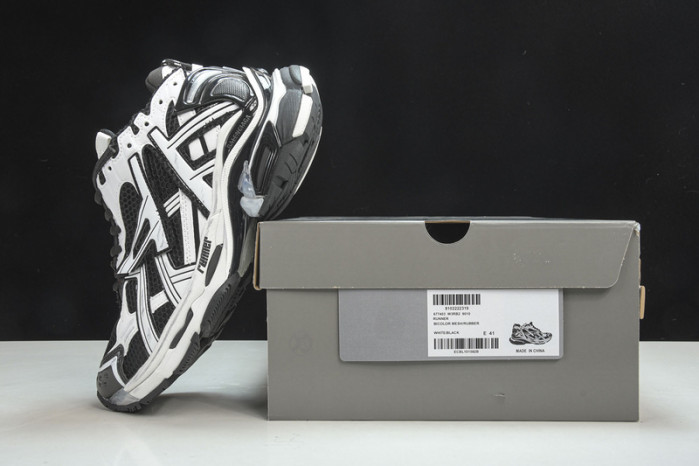 BLCG RUNNER Yeeshoes 22040702