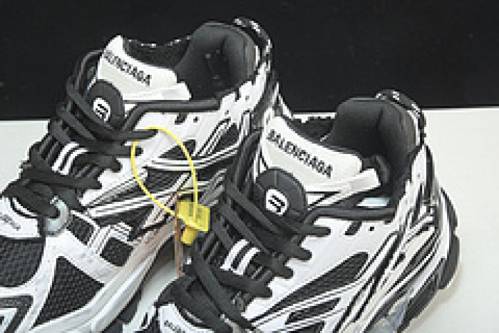 BLCG RUNNER Yeeshoes 22040702