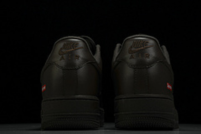 Svp*me x nike air force 1  “baroque brown" cu9225-200