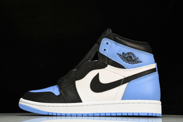Air Jordan 1 High OG“University Blue” DZ5485-400