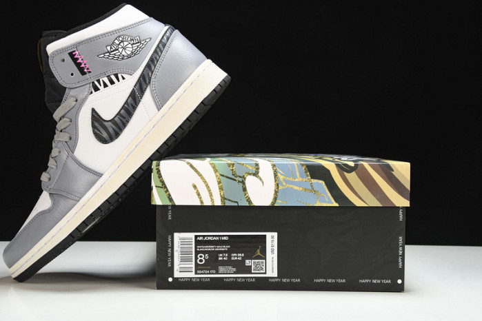 AIR JORDAN 1 Mid  554724-170