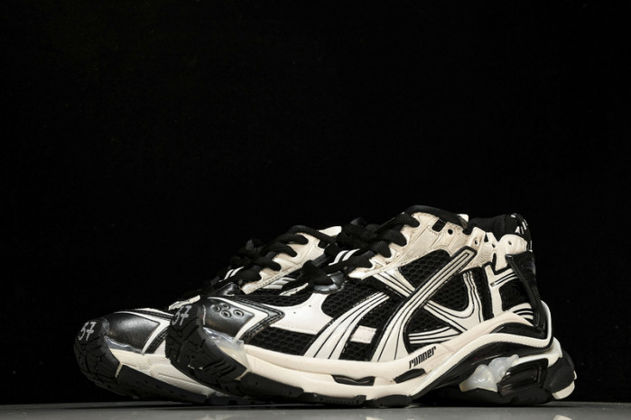 BLCG RUNNER W3RY-0120