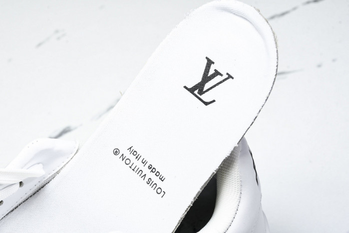LV SNEAKER TRAINER FOR-LV267