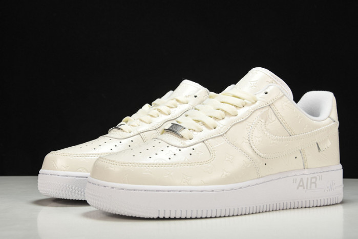 Nike Air Force 1 LV 3369-100