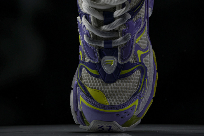 BLCG RUNNER W3RXP9570