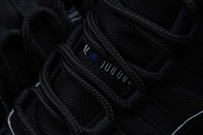 Jordan 11 Retro Space Jam (2016) 378037-003