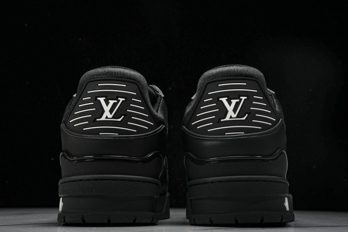 LV SNEAKER LOW FOR-LV99