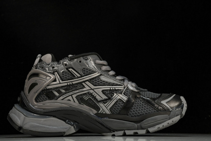 BLCG RUNNER 677403 W3RBR 151547