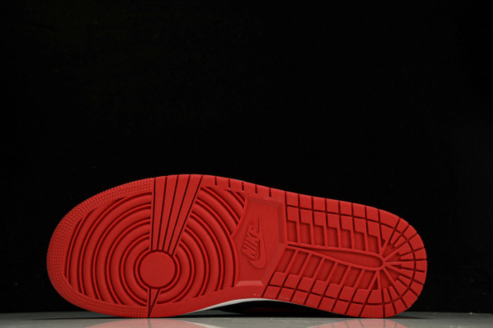 Air Jordan 1 High OG WMNS “Satin Bred” FD4810-061
