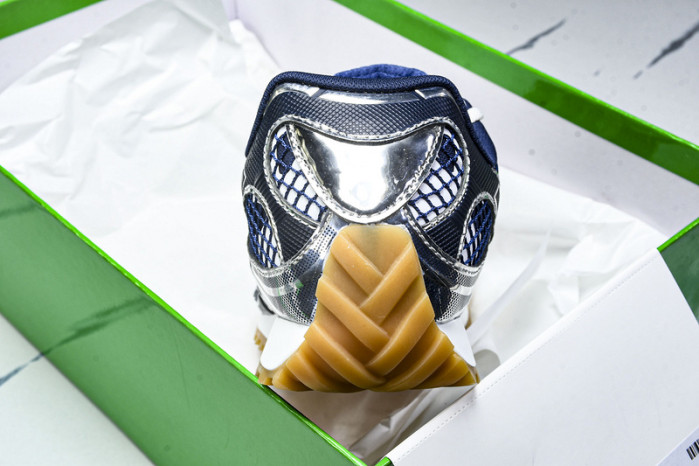 b0tt*ga Ven*ta sneaker