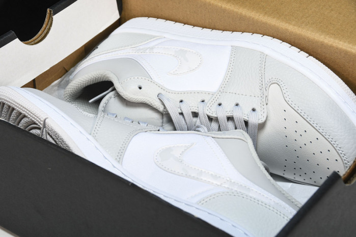 Air Jordan 1 low DC9036-100