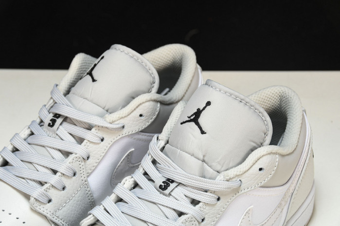 Air Jordan 1 low DC9036-100