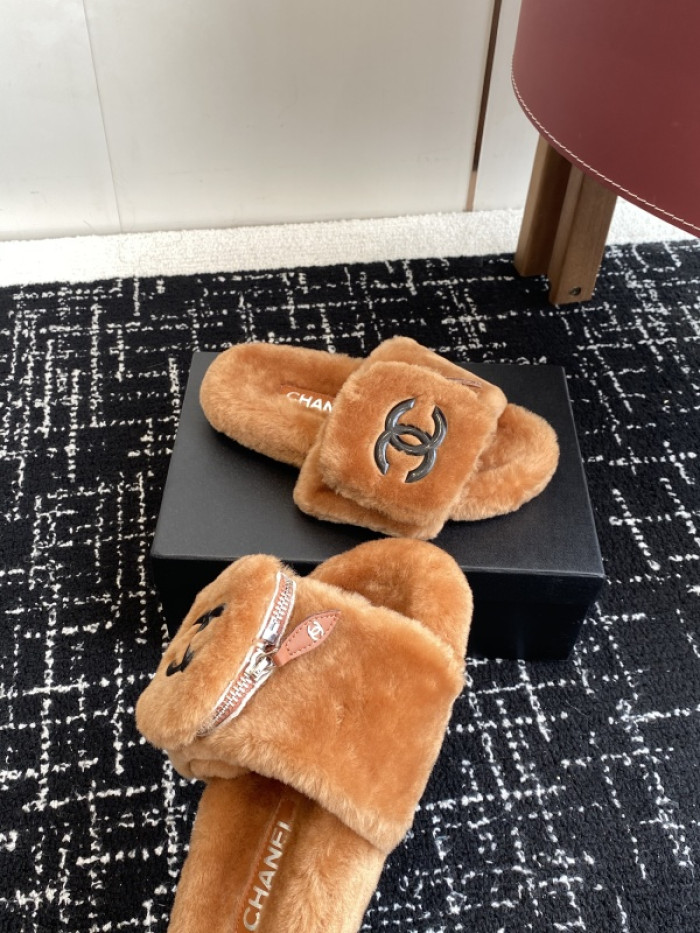 CH*NEL SLIPPERS