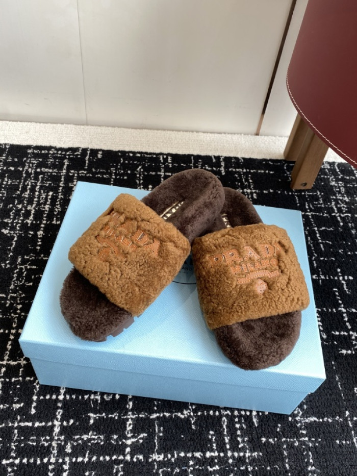 PRA*DA SLIPPERS