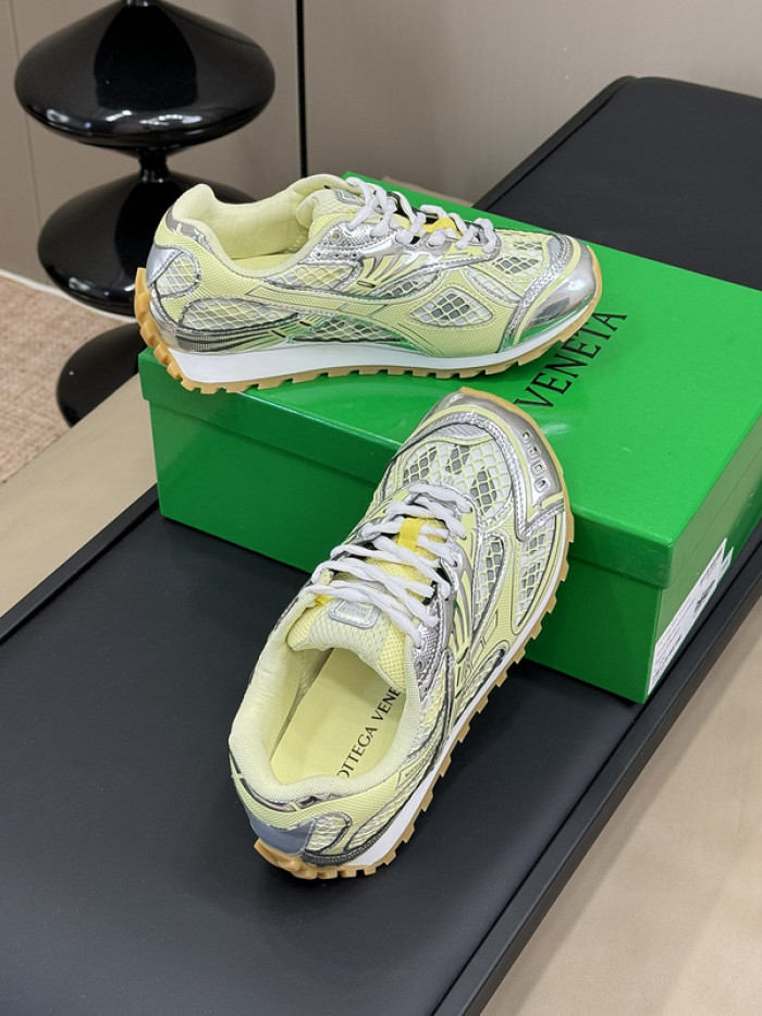 b0tt*ga Ven*ta orbit sneaker