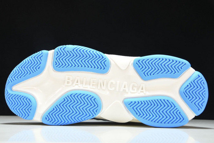 Adids x BLCG Triple W2RB1-0562