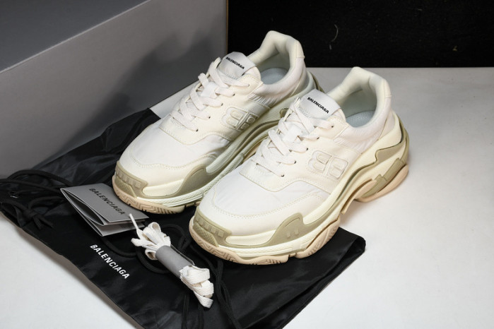 BLCG Triple S NYLON W3CU2-9798
