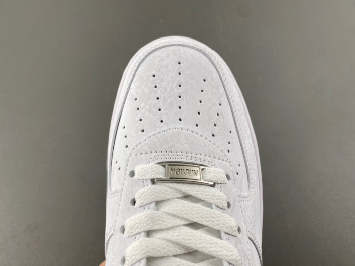 Kobe Air Force 1 Low  IB0018-100