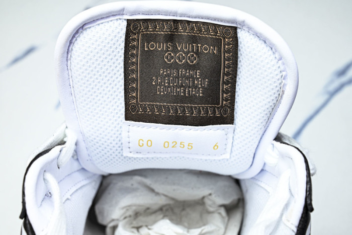 LV SNEAKER Buttersoft FOR-LV377
