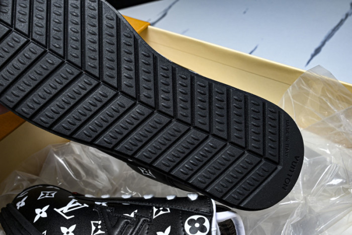 LV SNEAKER Buttersoft FOR-LV377