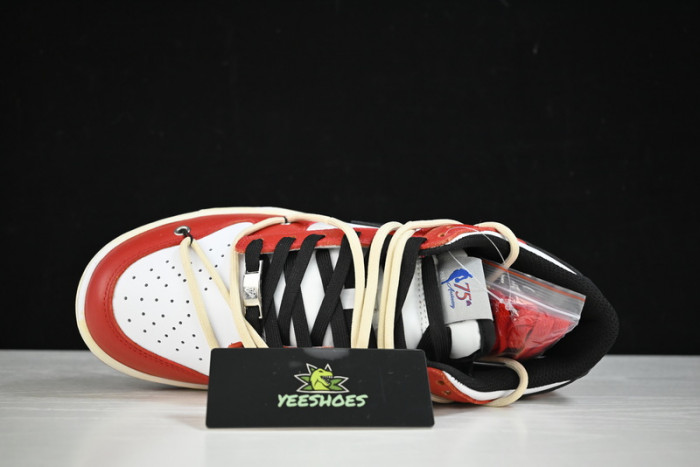 NIKE DUNK LOW  EMB CHICAGO KNICKS DD3363-100