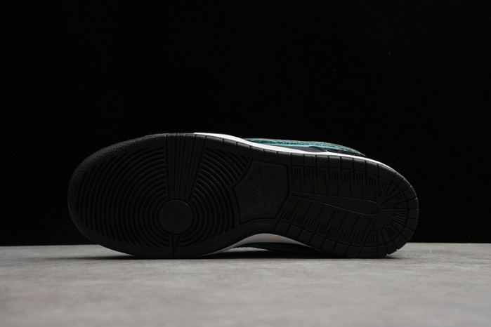 nike sb dunk low D1am0nd s*pply co black D1am0nd bv1310-001