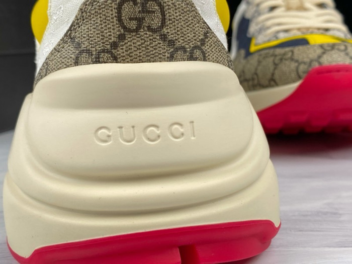 Gv*c rhyton vintage trainer sneaker 619891 99wf0 4370