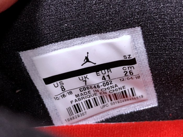 Air Jordan 11 Retro Low Le Mens CD6846-002