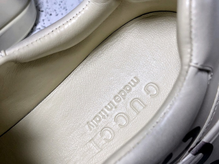 Gv*c trainer sneaker 552093 a9l00 9522.